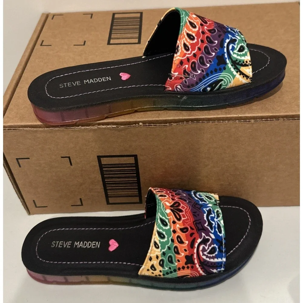 Steve Madden Kids Size 4 JWINC Multi Bandana Print Slip On Slide Sandals Rainbow